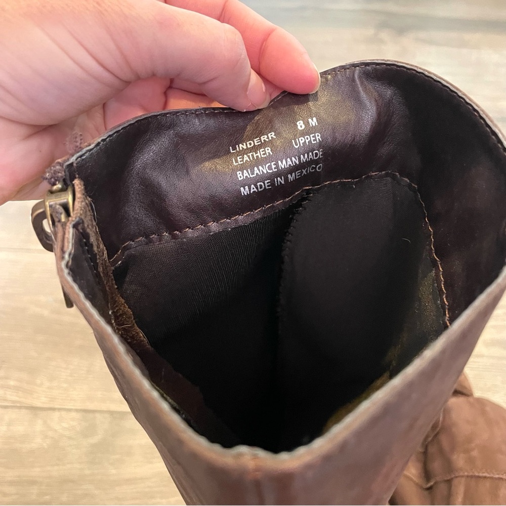 ⭐️HP⭐️ Steve Madden Linderr Distressed Knee High Zipper Boots, 8, Dark B… - Picture 4 of 6